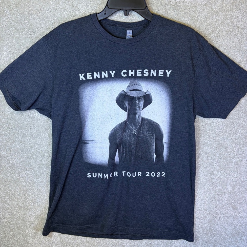 Kenny Chesney T-Shirt Mens L Grey Summer Tour 2022 Next Level Graphic Tee FLAWS